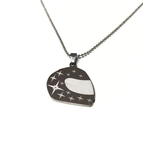 STAR HELMET pendant in stainless steel customizable with laser engravings