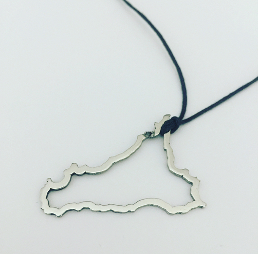 Sicily silhouette pendant in steel with black diamond in Tindari