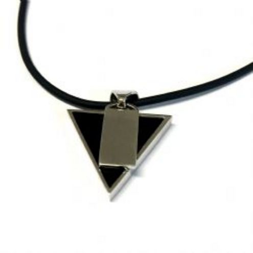 Onyx Triangle Necklace Pendant in Sterling Silver 925