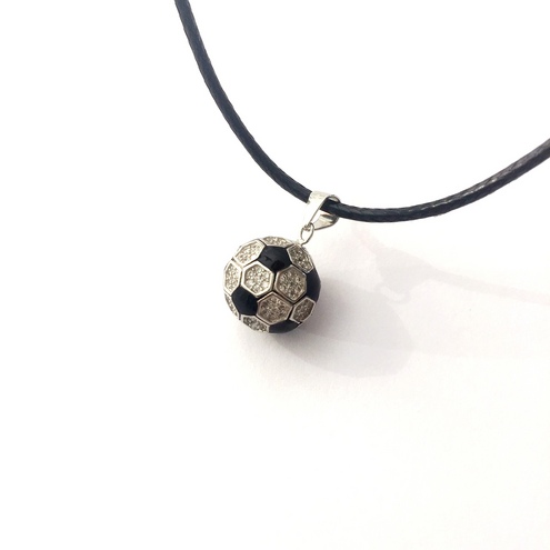 Collana con Ciondolo Pallone da Calcio in argento 925,smalto nero,zirconi