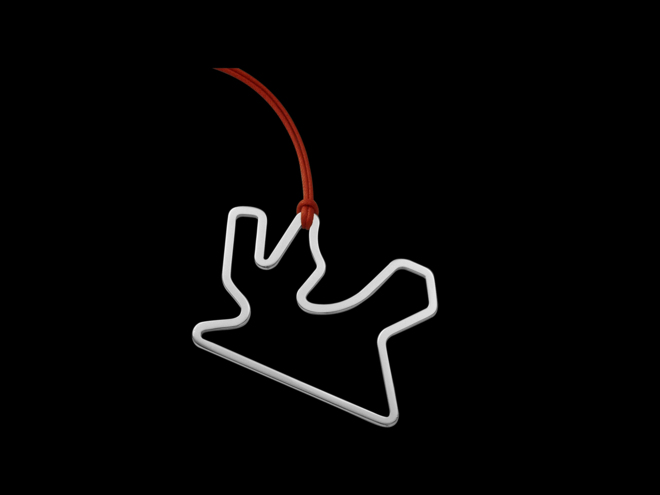 Pendentif circuit Losail Qatar en acier