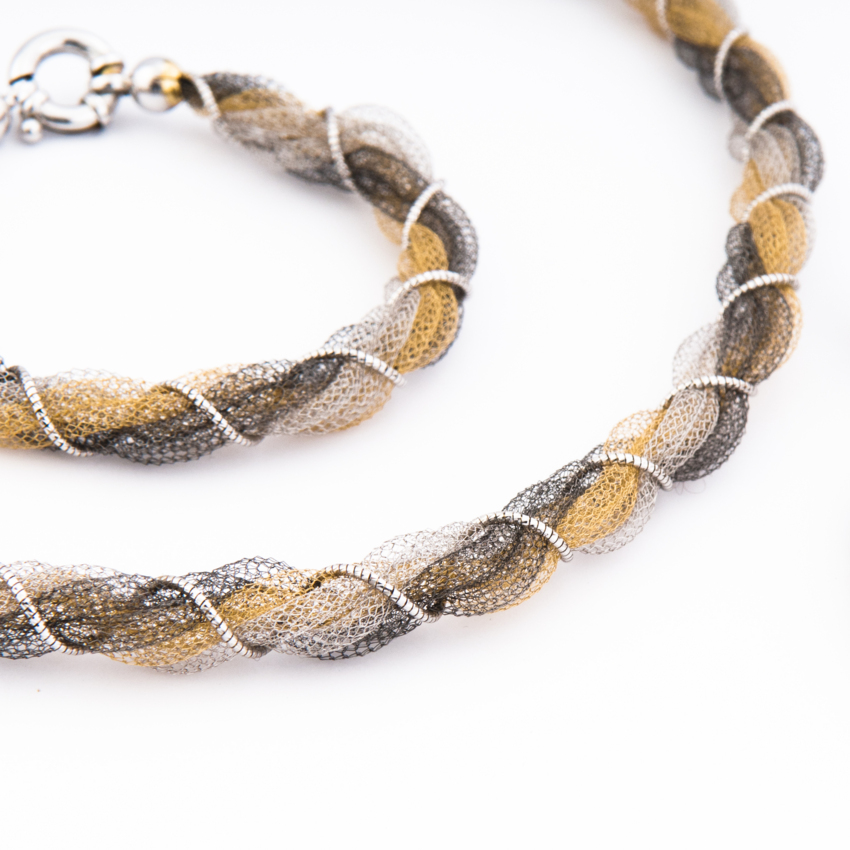 Parure tessuto in oro 750  