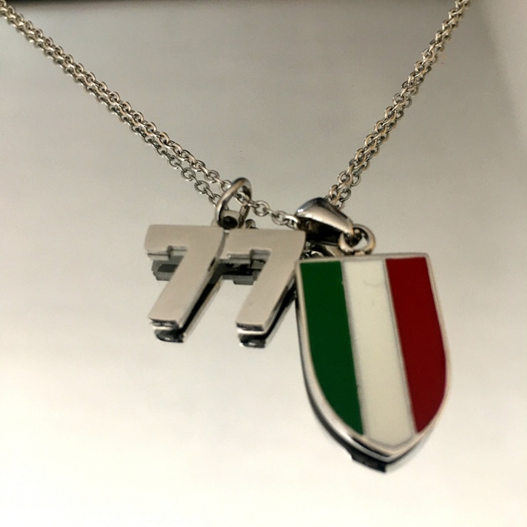 Collana Scudetto Tricolore e numero 77 in acciaio