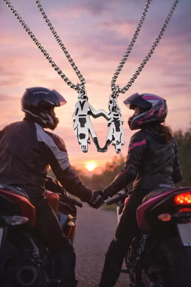 Ciondolo divisibile Lui e Lei per Motociclisti e Motocicliste in Acciaio con catene a palline  