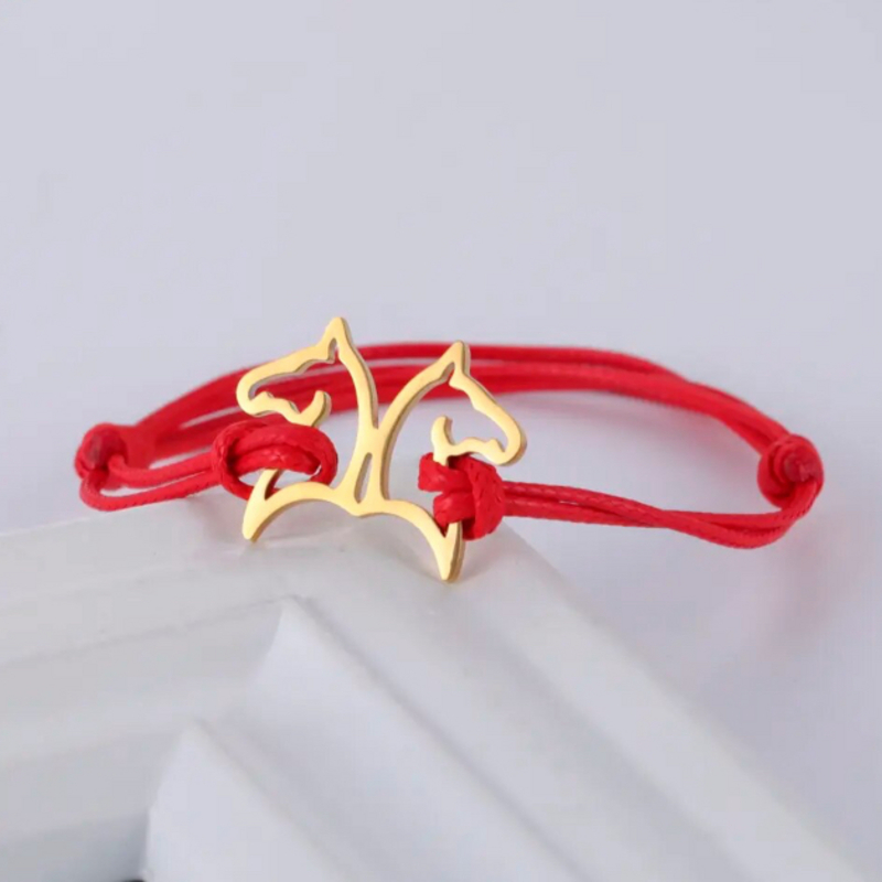 Bracelet cheval en acier plaqué or