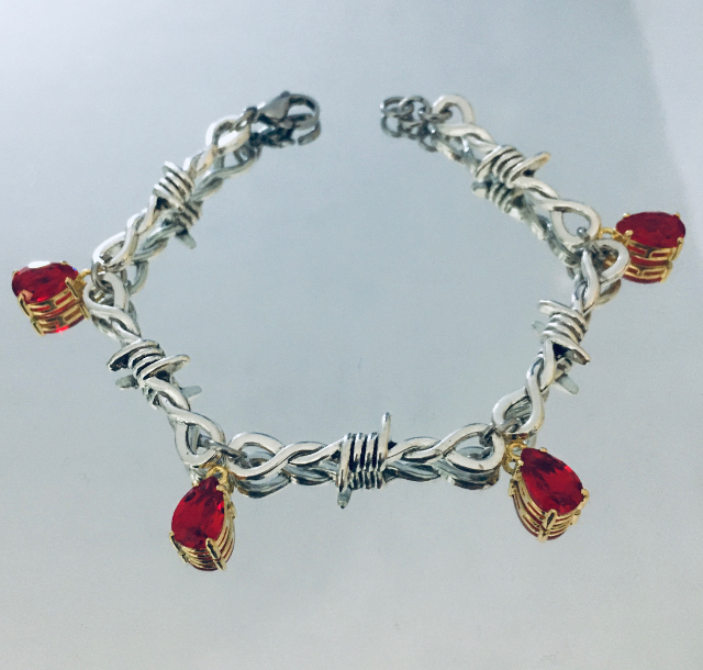 Bracelet "Nœuds de douleur" de Gianfranco Quartaroli