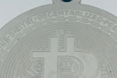 Collana Medaglia Moneta Bitcoin in acciaio 