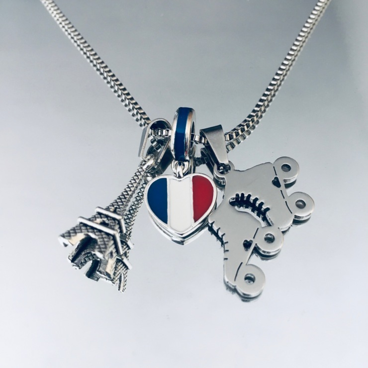 I LOVE PARIS 2024 necklace with Eiffel Tower, heart of France flag, skates