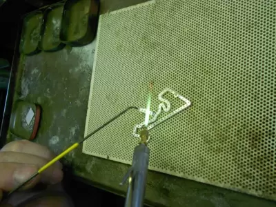 Halskette aus 925er Silber und Zirkonia für den Moskauer Kreislauf 