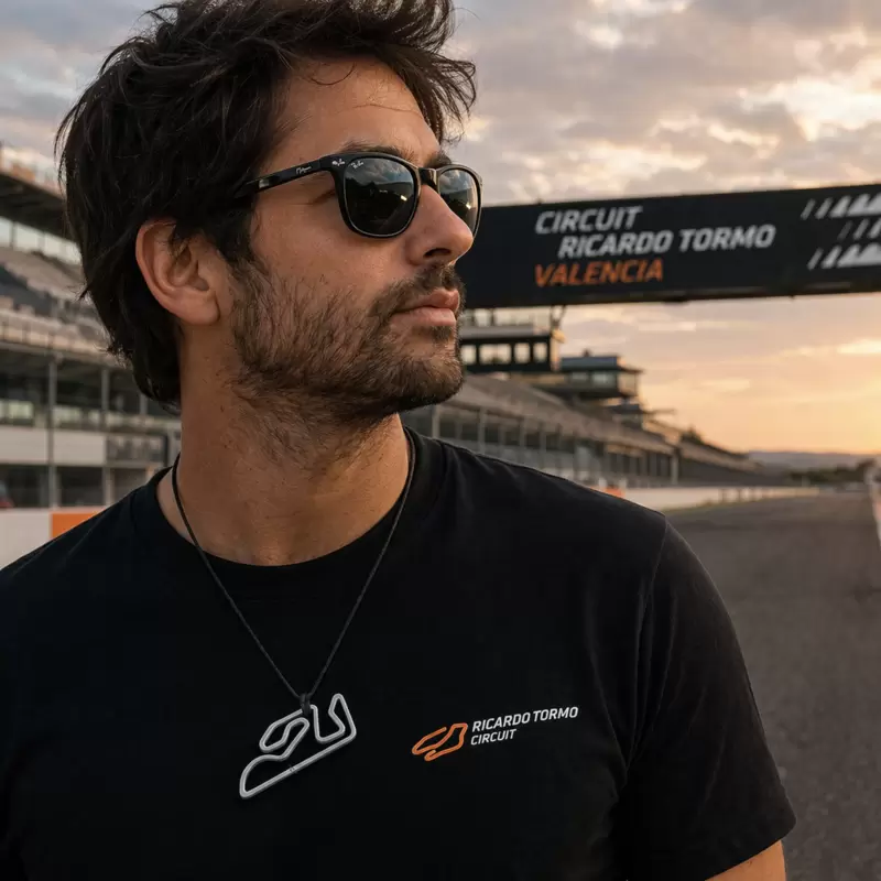 Anh&auml;nger Valencia aus Stahl mit Diamant