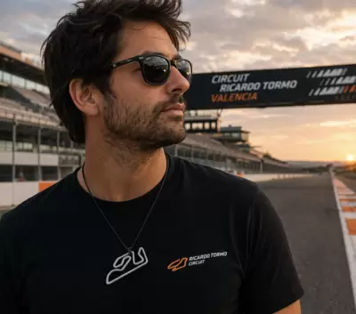 Pendente circuito Valencia em aço com diamante 