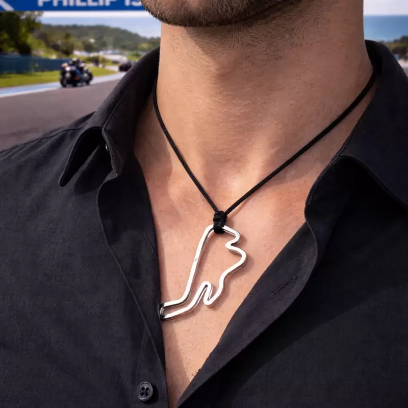 Pendente do circuito de Phillip Island em a&ccedil;o com diamante no in&iacute;cio