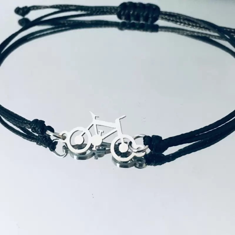Bracelet VTT en acier avec lanière de couleur au choix