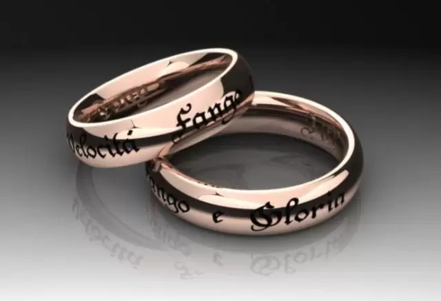 Anillos de boda CIRCUITI de oro 750 con grabado láser exterior e interior  