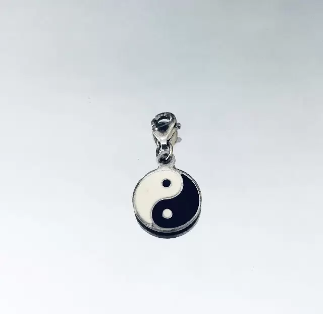 Charm simbolo del bene e del male in argento 925  
