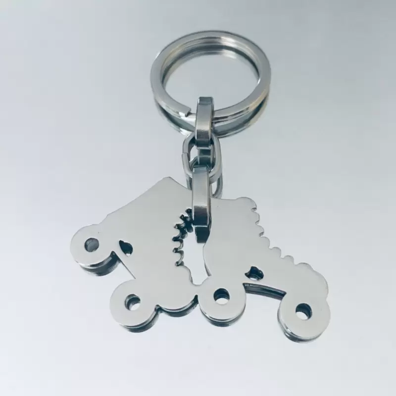 Customizable stainless steel skate keychain
