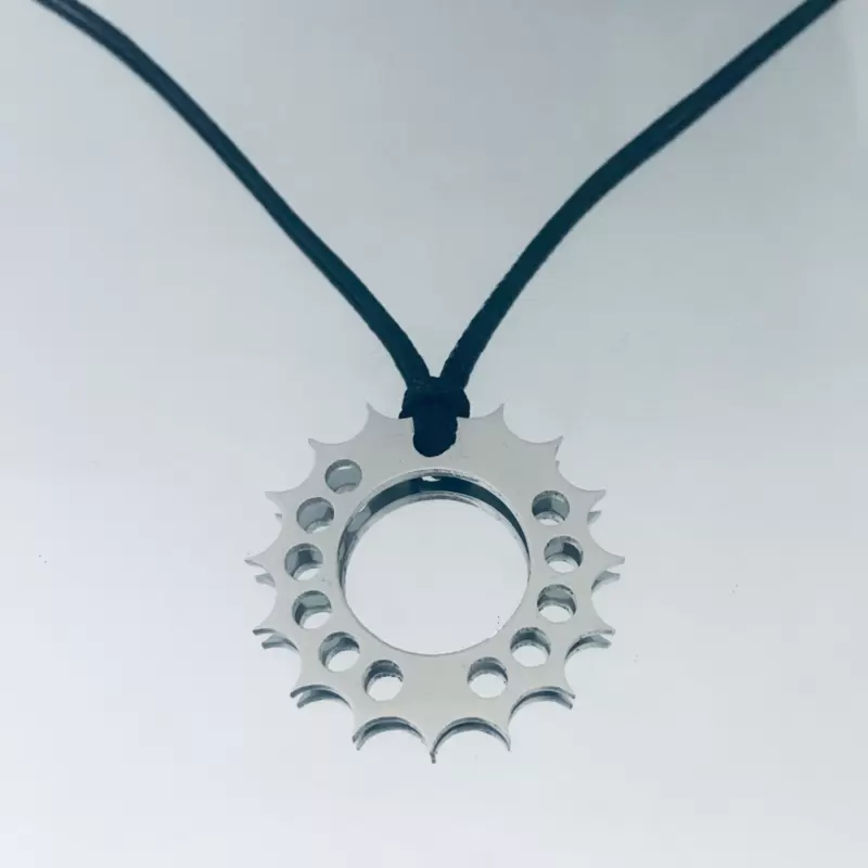 Ciondolo corona in acciaio personalizzabile