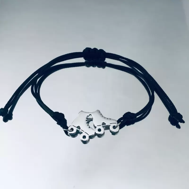 Customizable stainless steel skate bracelet