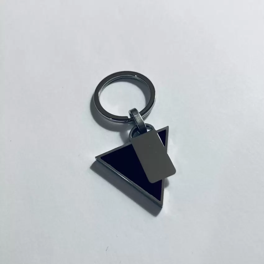 Portachiavi triangolo brevettato in acciaio personalizzabile  
