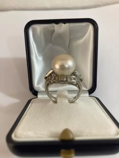 Anello Art Déco in oro 750 con perla naturale mm.12 e diamanti  