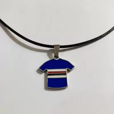 Ciondolo charm maglia blucerchiata in acciaio 