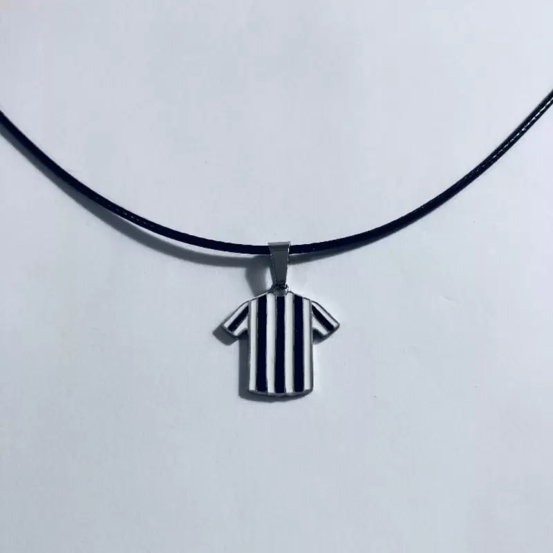 Ciondolo charm maglia bianco nera in acciaio personalizzabile