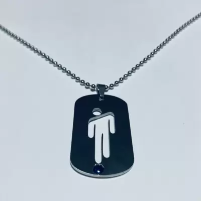 Collana con Piastrina Blohsh traforata personalizzabile in acciaio con zaffiro bleu naturale 