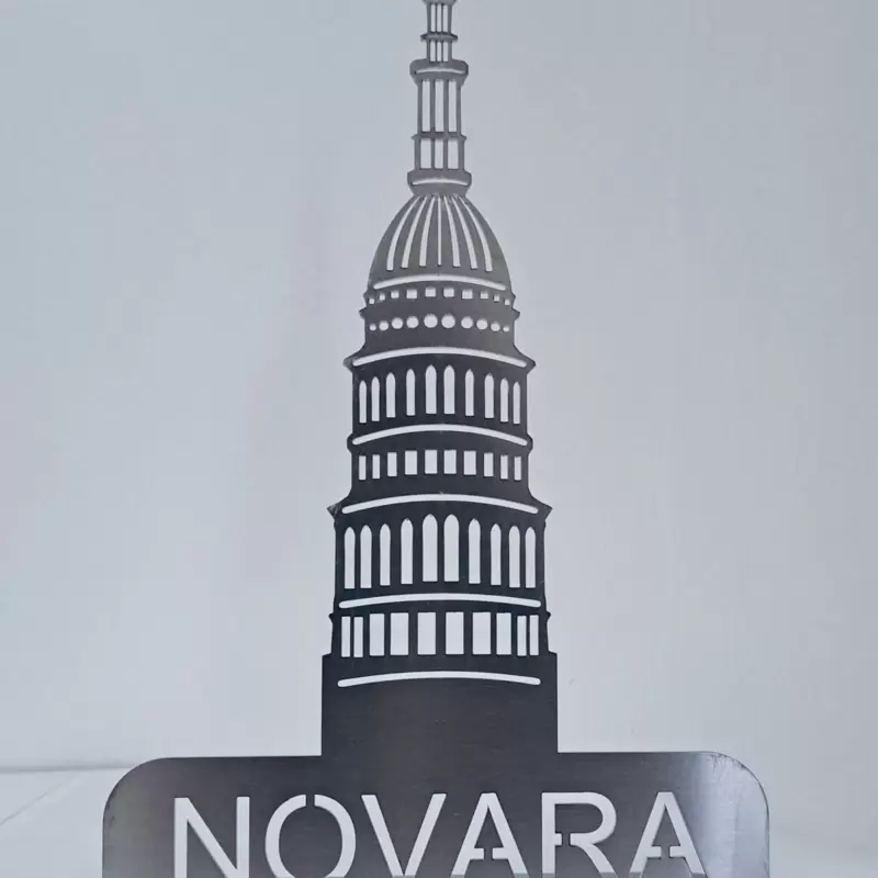 Soprammobile Cupola di San Gaudenzio a Novara in acciaio personalizzabile