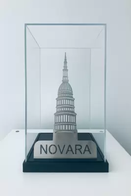 Soprammobile di design Cupola di San Gaudenzio a Novara in acciaio personalizzabile 