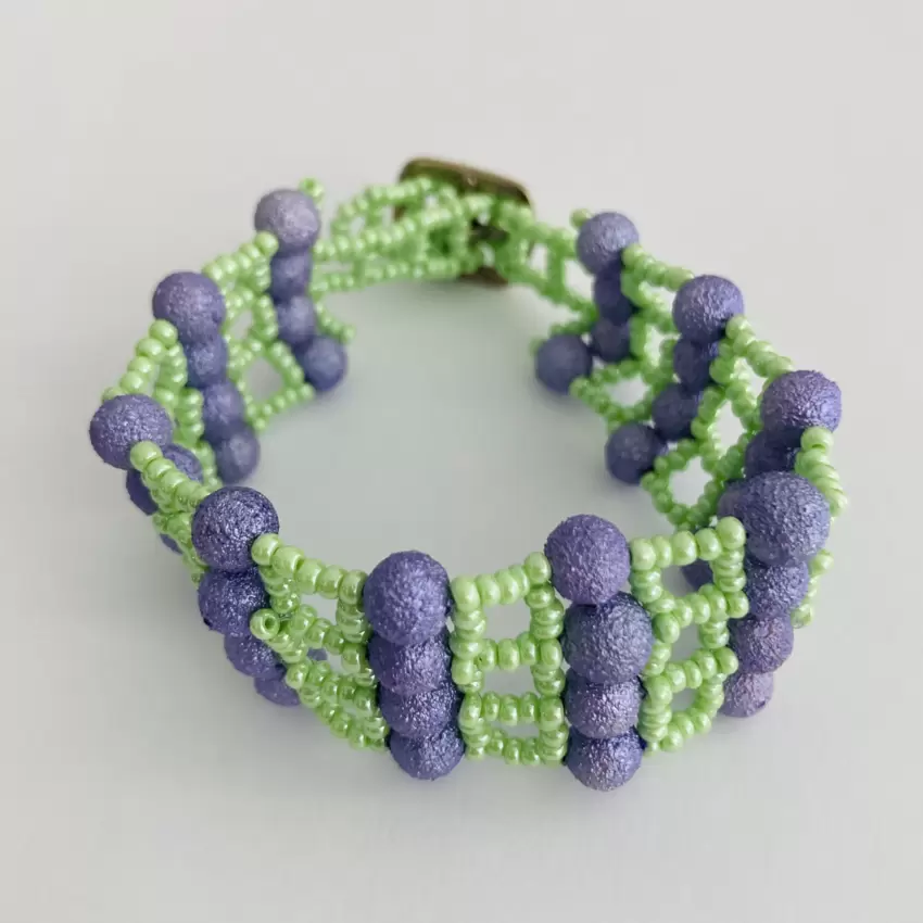 Bracciale perline color glicine   