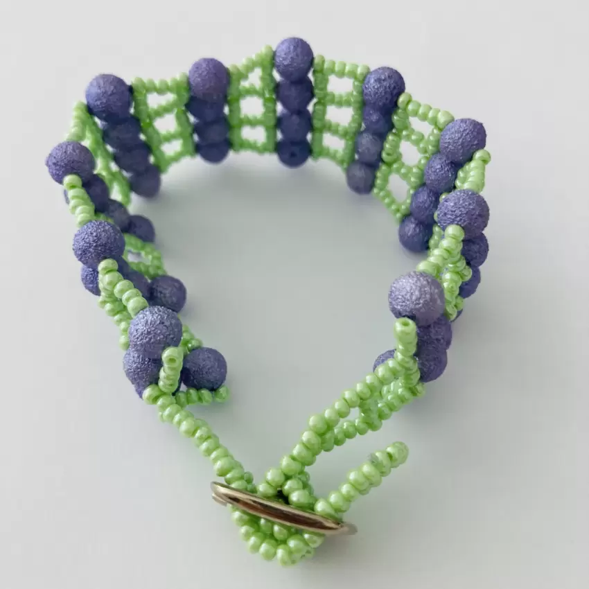 Bracciale perline color glicine   