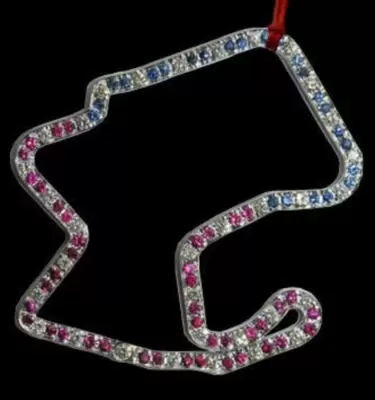 Laguna Seca circuit pendant in 18kt white gold American flag 