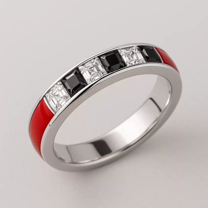 Anello  Scuderia  in oro bianco 750 e diamanti taglio carré   