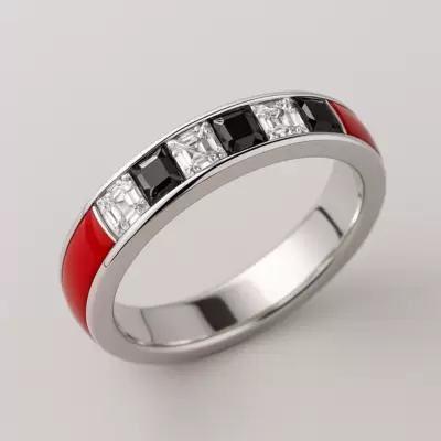 Anello  Scuderia  in oro bianco 750 e diamanti taglio carré  