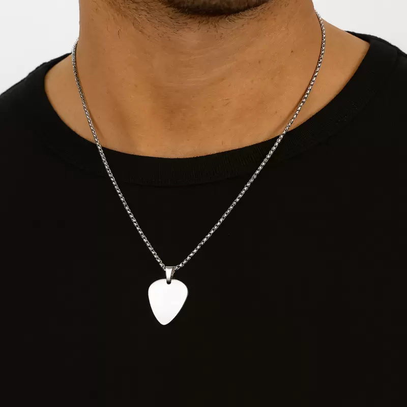 Pendente de plectrum em aço personalizável