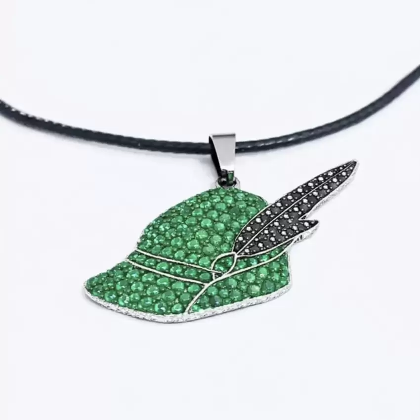 Ciondolo cappello alpino in argento 925 e zirconi   