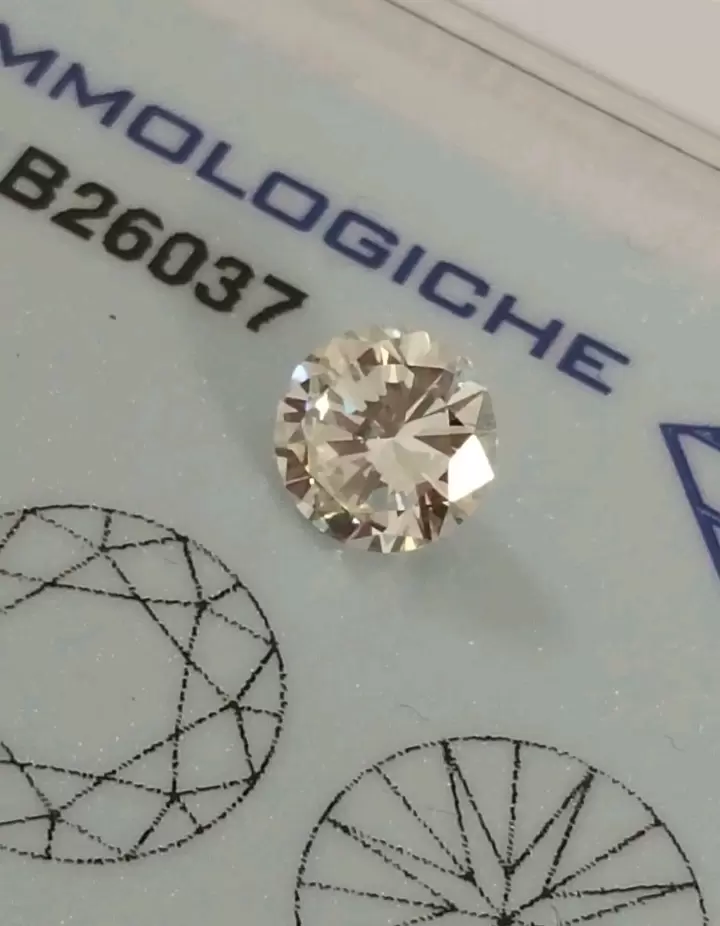 Certified diamond ct.1.24 J color  