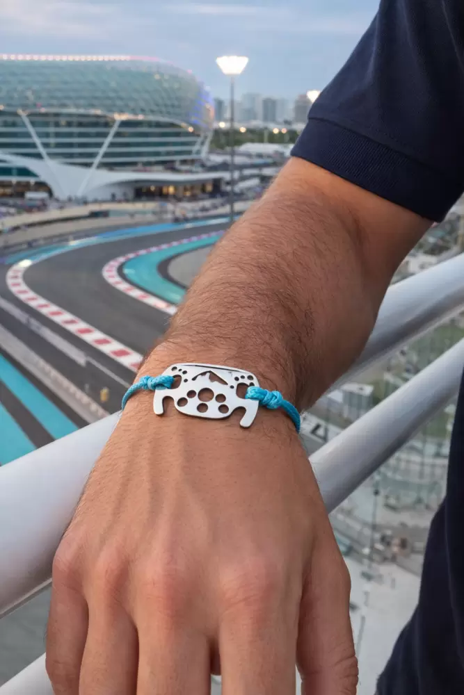 Bracelet volant de Formule 1 en acier avec circuit Yas Marina Abu Dhabi  