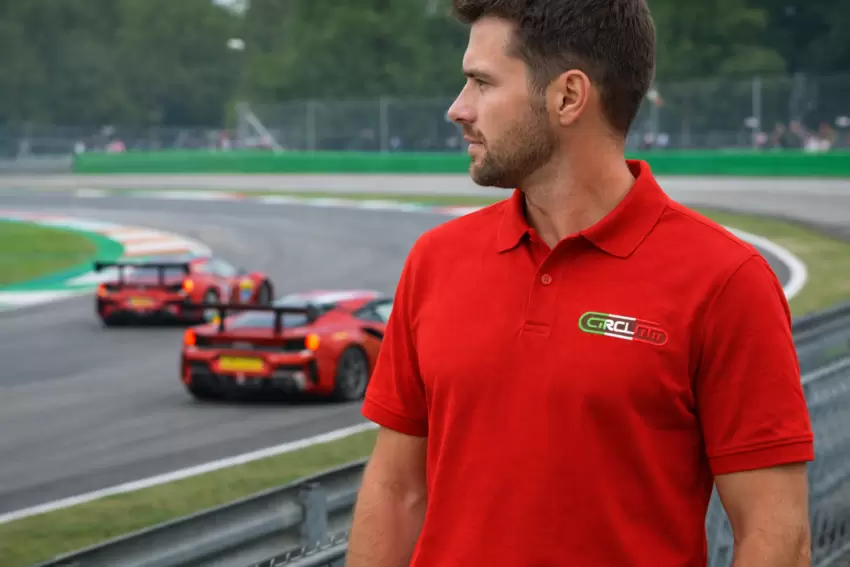 Polo rossa maniche corte con logo CIRCUITI tricolore  