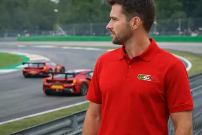 Polo rossa maniche corte con logo CIRCUITI tricolore 