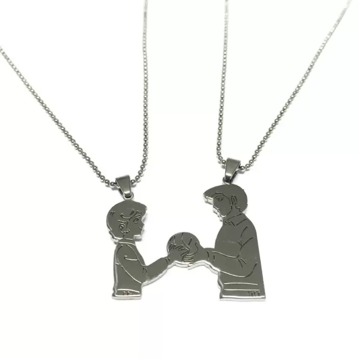 Ciondolo in Acciaio Lui e Lei  Modello Mila e Shiro 2 Cuori nella Pallavolo   