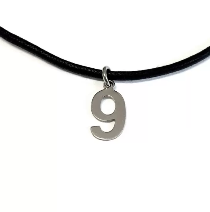 Ciondolo numero 9 in argento 925  